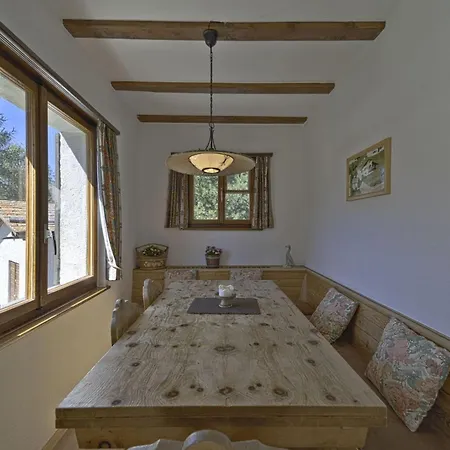 Apartment Chesa Raetia - Pontresina