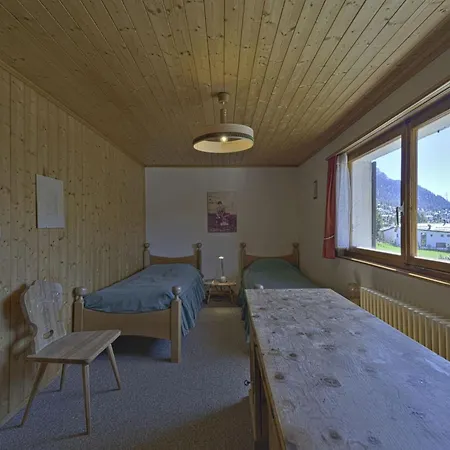 Chesa Raetia - דירה