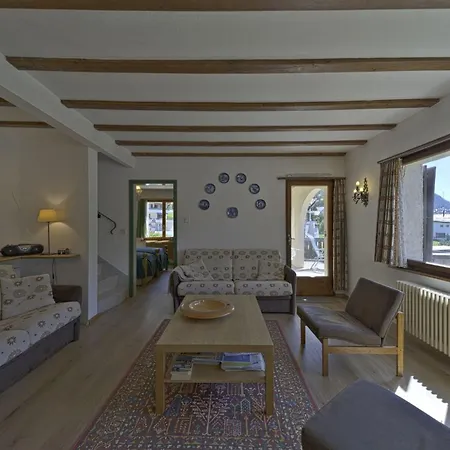 Chesa Raetia - דירה *