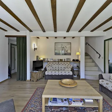 Apartment Chesa Raetia - Pontresina