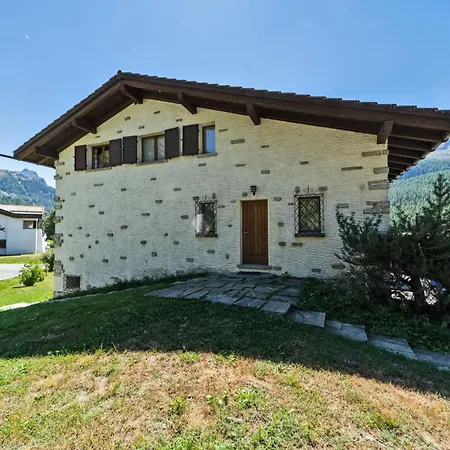 Chesa Raetia - Apartment Pontresina